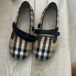Burberry Girls Shoes Sizes 24