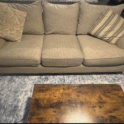 Beige Couch/ Free Delivery 
