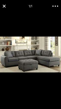 Grey Sectional Sofa with Reversible Chaise!!Brand new free delivery