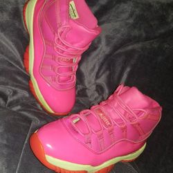 Rare Women's Hot Pink Custom Air Jordans Size 6.5 Gently Use