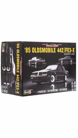 REVELL 1985 OLDS 442/FE3-X SHOW CAR