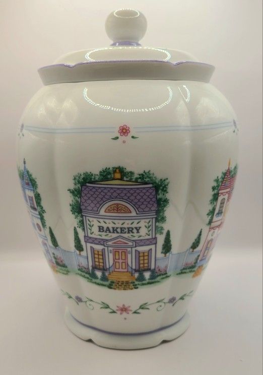 Lenox Village Cookie Jar New In The Box 10”tall 2005