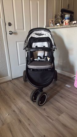 Graco stroller clean