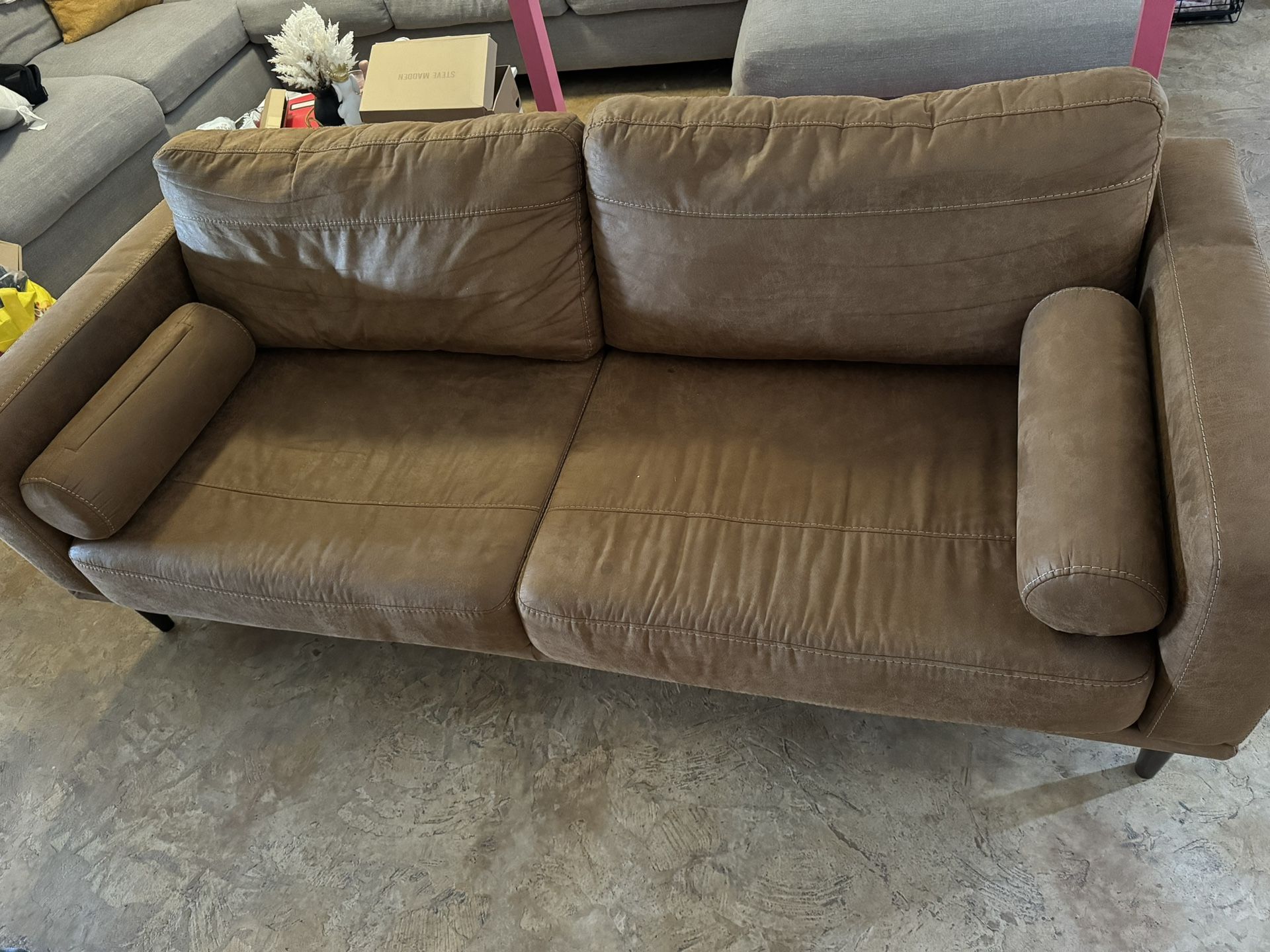 Single Sofa