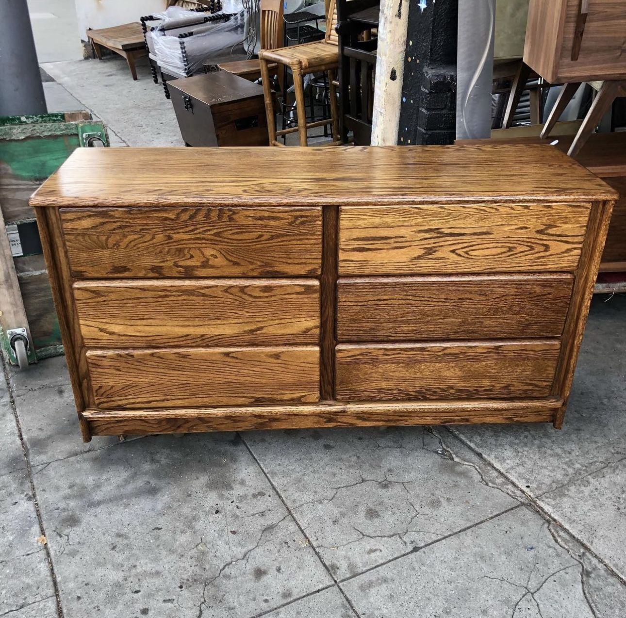 Vintage oak wood 6 drawer dresser
