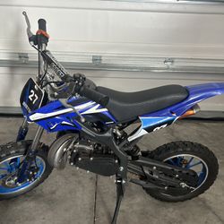 50cc Mini Dirt Bike Orion, Mini Crosser, Automatic, 2 stroke. Ages 5 - 10 years $200 OBO