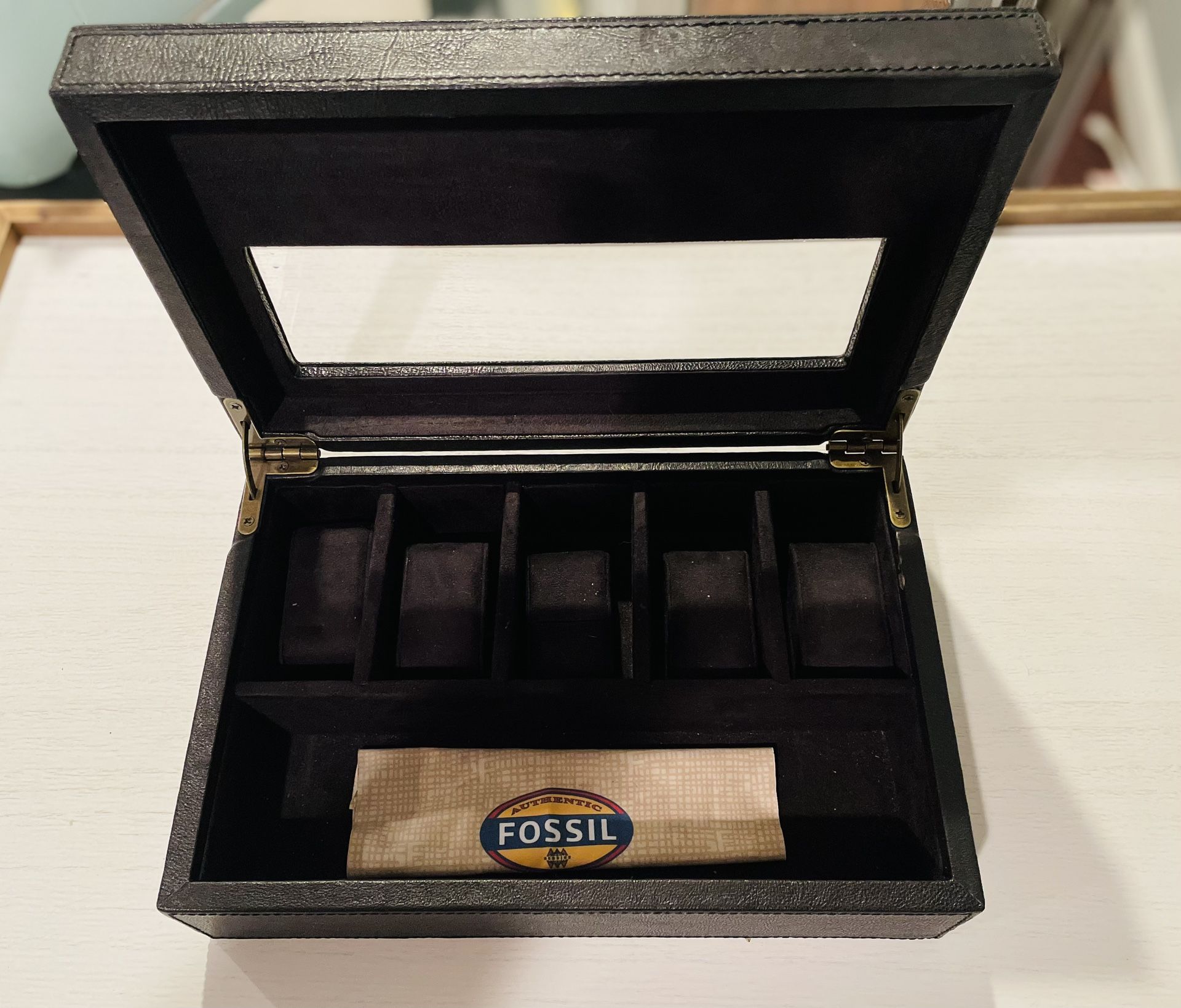 Fossil Estate Black Leather 5 Piece Watch Jewelry Box MLG0180WS001