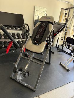 Nice inversion table