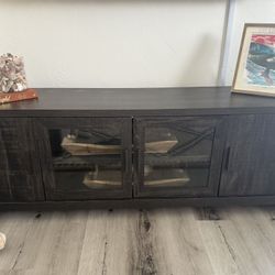 75” TV Stand / Media Console – Target (Threshold)