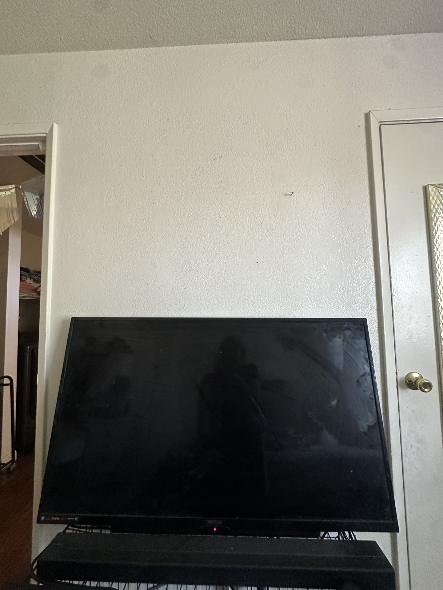 Westinghouse Tv 50”