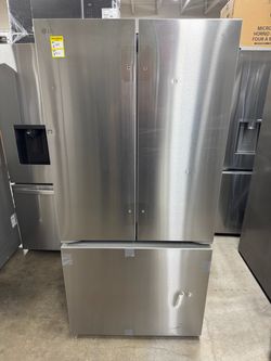 LG new in good condition refrigerator and freezer retail price $1400 my price $900
