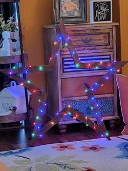 32" Country Star With Colored Lights. Stained