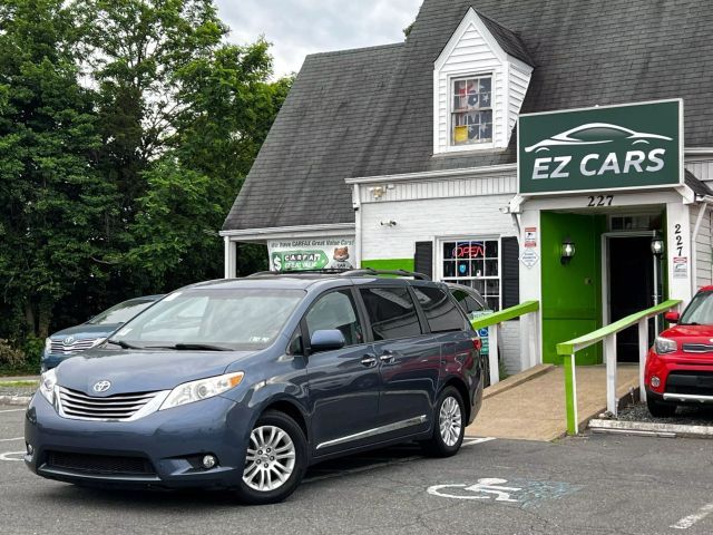 2017 Toyota Sienna