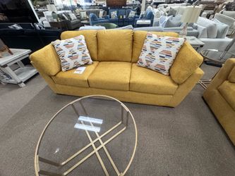 Furniture & Mattress Discounters