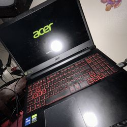 Acer Nitro 5 Gaming Laptop (SEND OFFERS)