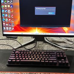 Aurora R10 - Alienware Setup, Screen And Ryzer Keyboard, Mouse And Headphones