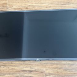 LG 32” TV
