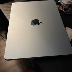 2025 MacBook Air Brand New 14 Inch M4 Chip