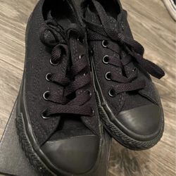 Black Converse Size 11 Boys Shoes