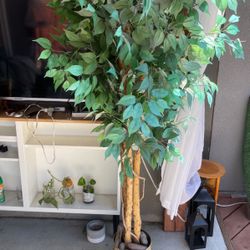 Fake Realistic Tree 5ft 