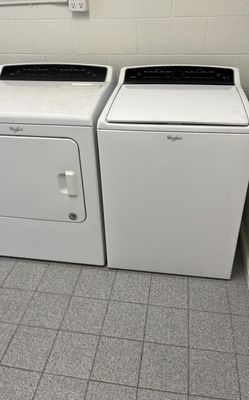 Whirlpool Washer and Dryer Electric Sets White Heavy Duty

