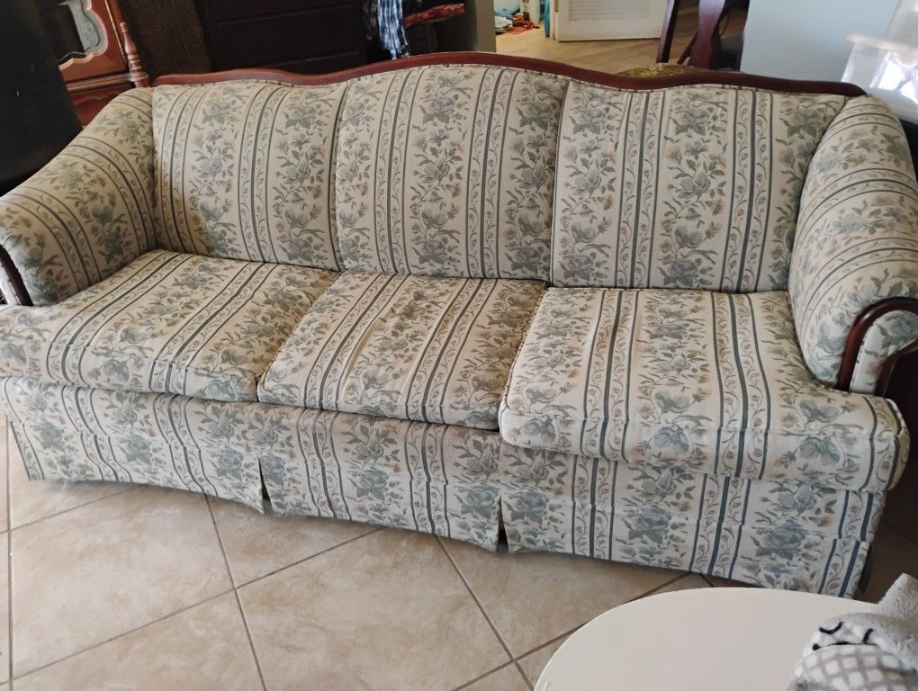 Couch With Bed Inside