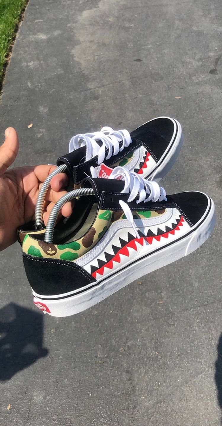 Custom Bape vans🔥