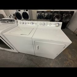 Whirlpool Washer And Dryer Set “27 ( Lavadora Y Secadora )