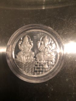 Silver Lakshmi Ganesh Coin in Capsule