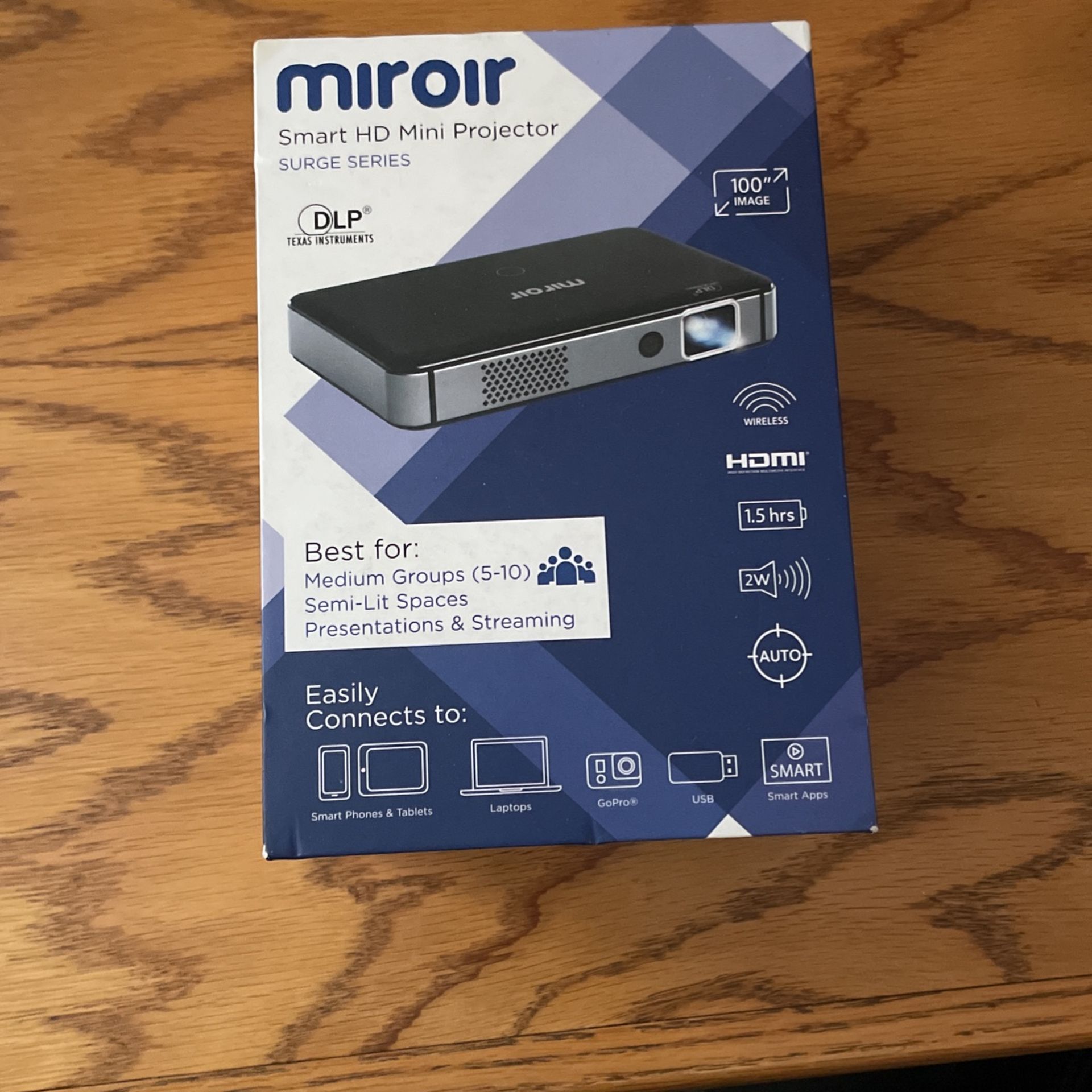 Smart HD Mini Projector