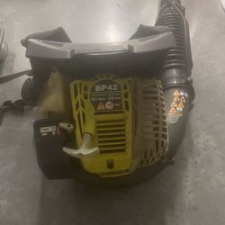 Leaf Blower 