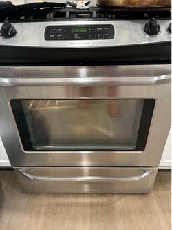 $600 both Fridge and Stove