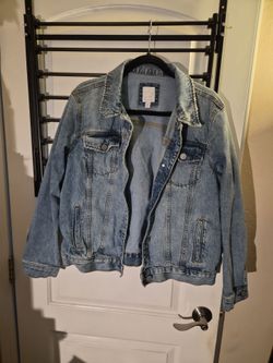 Lauren Conrad Jean jacket, light blue wash, size XL