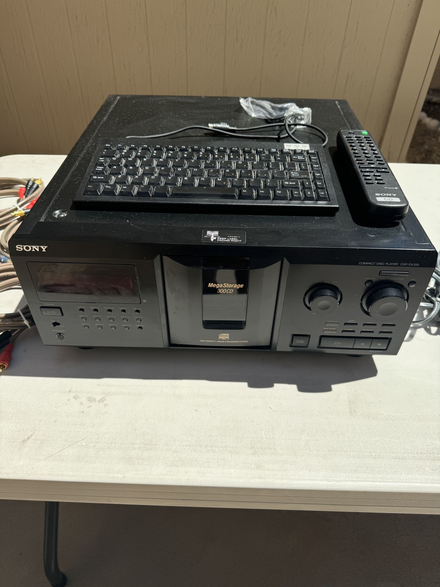 Sony CDP-CX355 300 Disc Mega CD Changer