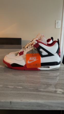 Jordan 4 Fire Red 10.5