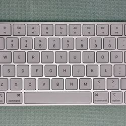 Apple Magic Keyboard with Touch ID Silver Lightning Port A2449 - Excellent Condition