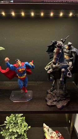 Mafex Superman / Batman - Mafex Dark Knight Returns w Horse