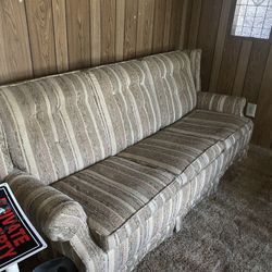 Couch / Pull Out Bed
