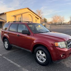 2010 Ford Escape 