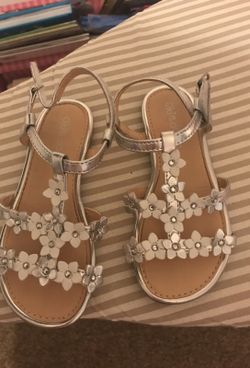 Sandals size 10