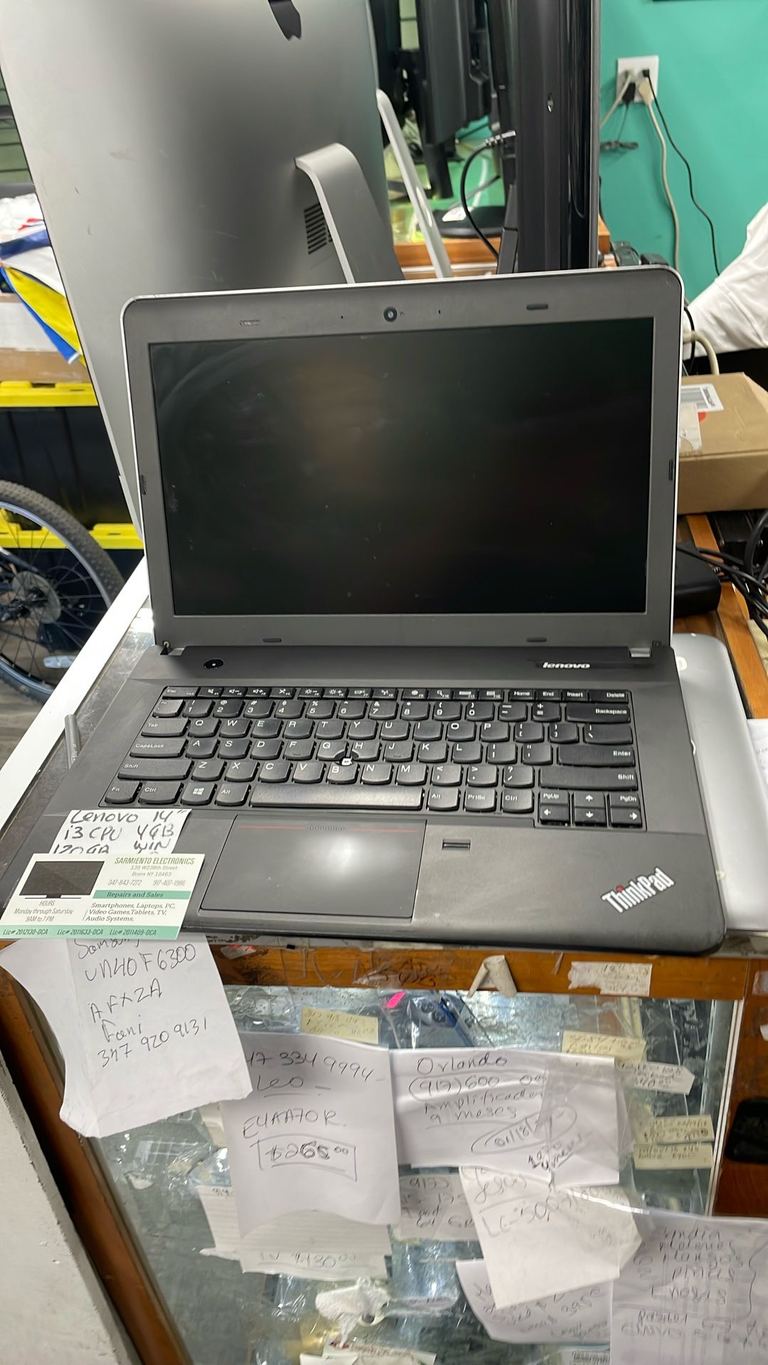 Lenovo Laptop Windows 10 Needs New Battery $100