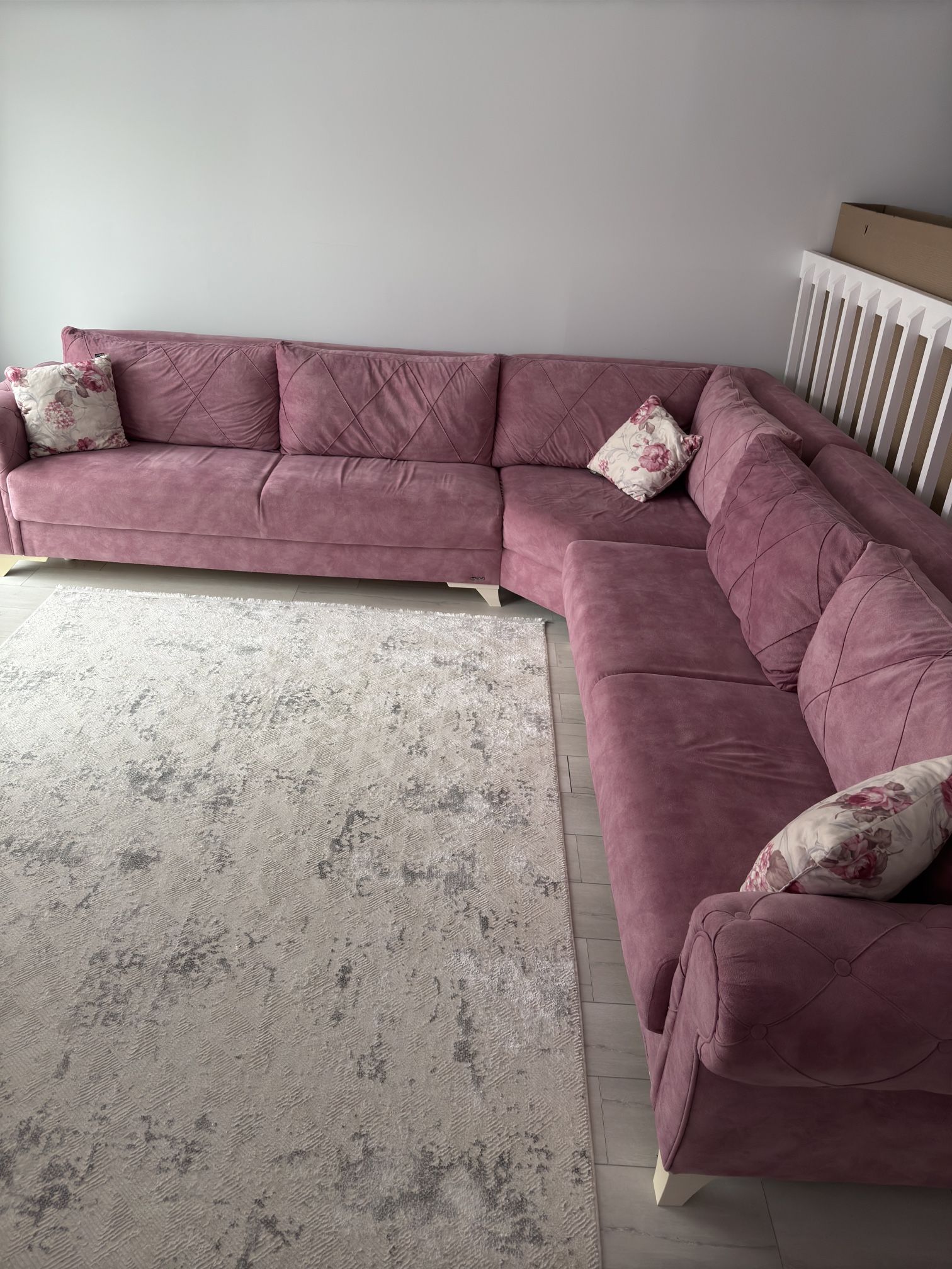 L Shaped Couch (Turkish)
