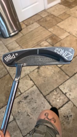 Lefty nice ping zing 2 putter in clean condition
