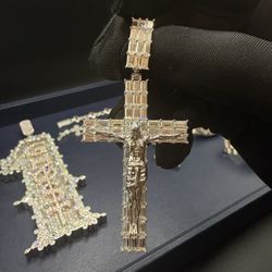 Custom Jewelry 💎 Pendants • Earrings • Rings | In Stock + Custom