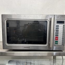 Industrial microwave