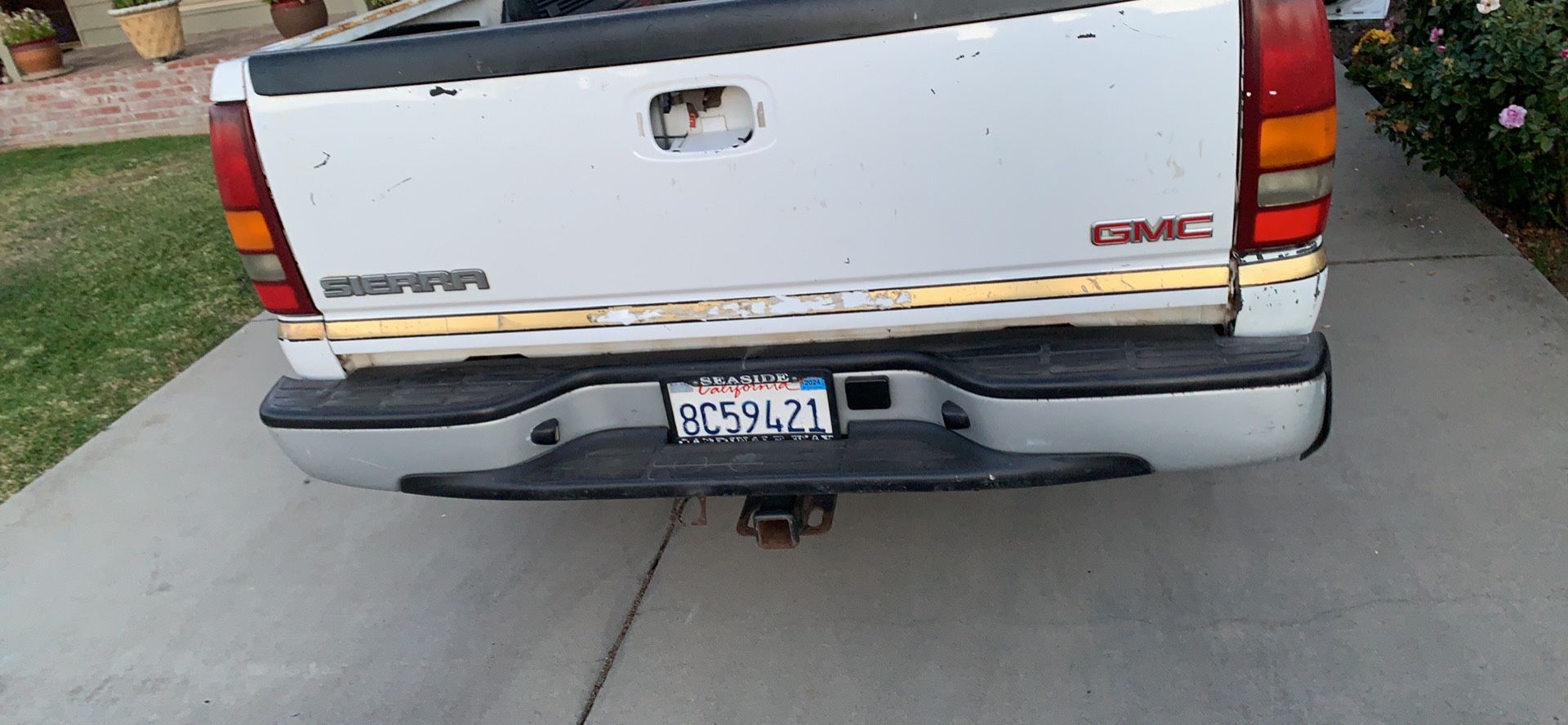 gmc sierra tailgate 