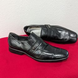 Men's GUESS DRESS LOAFERS Black Leather SHOES Size 10