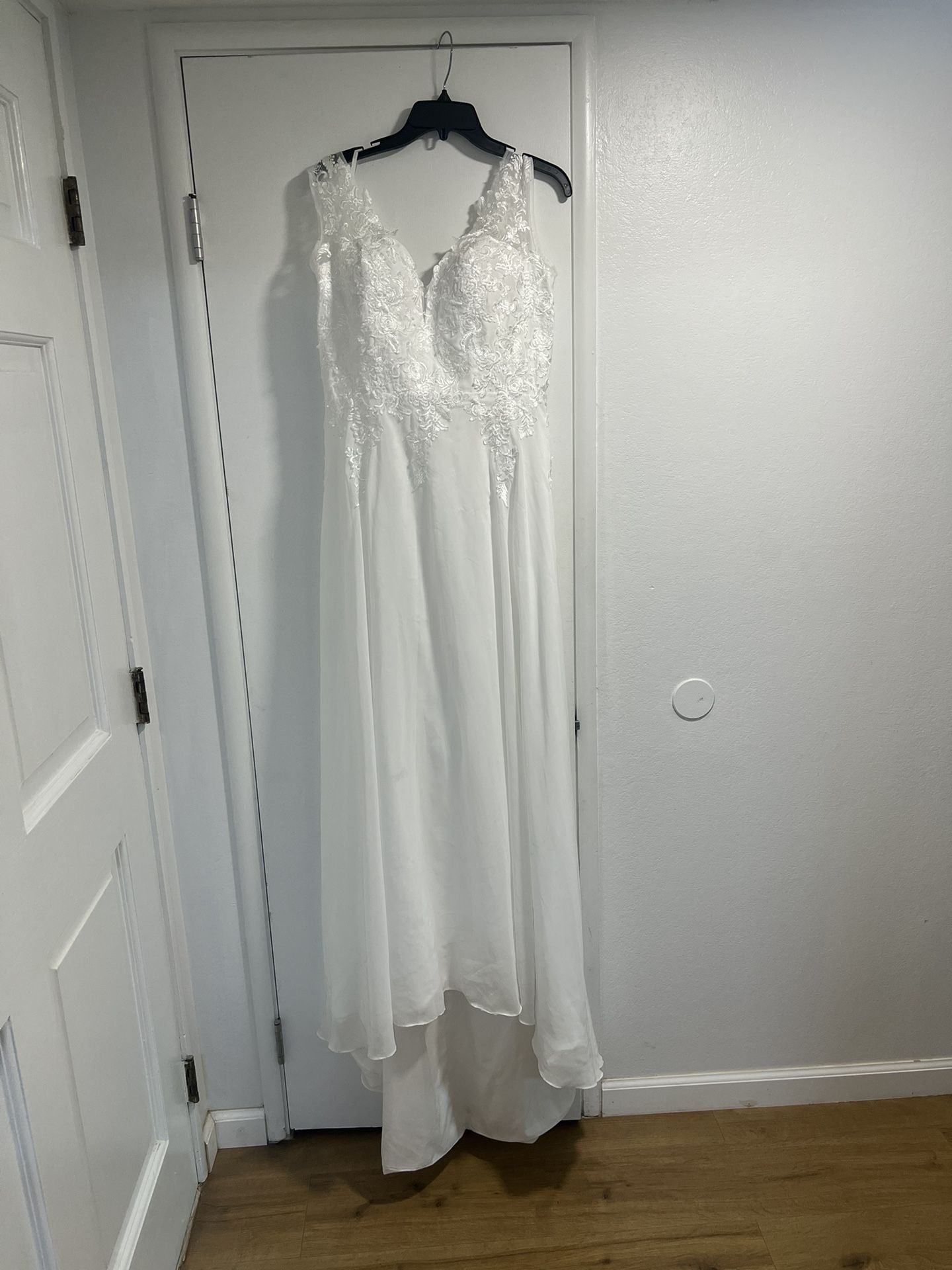 Wedding Dress Used
