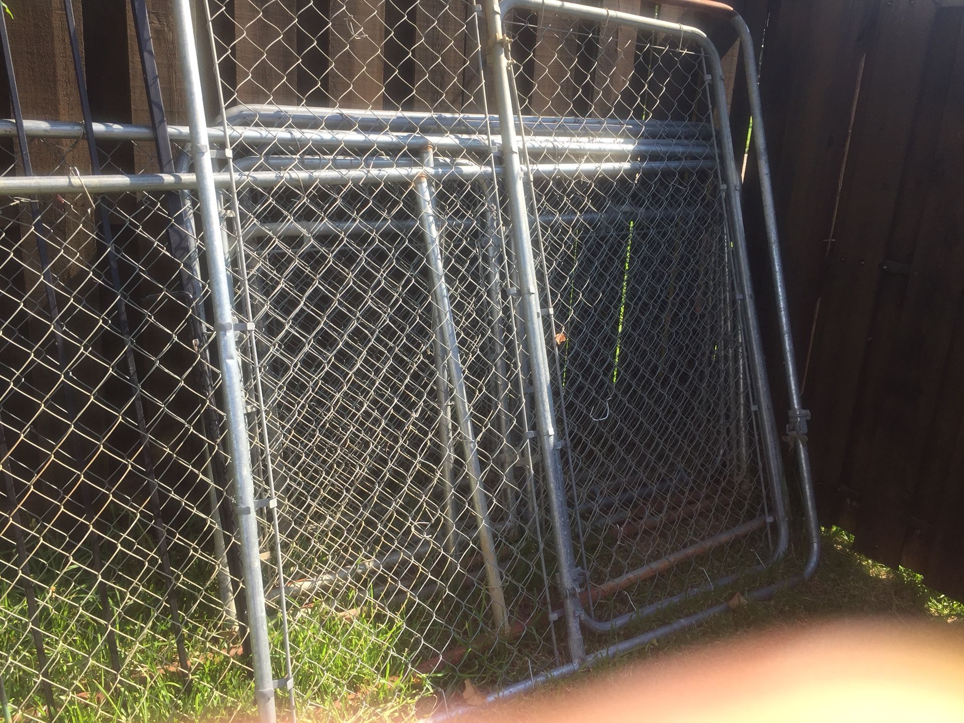 Dog kennel panels