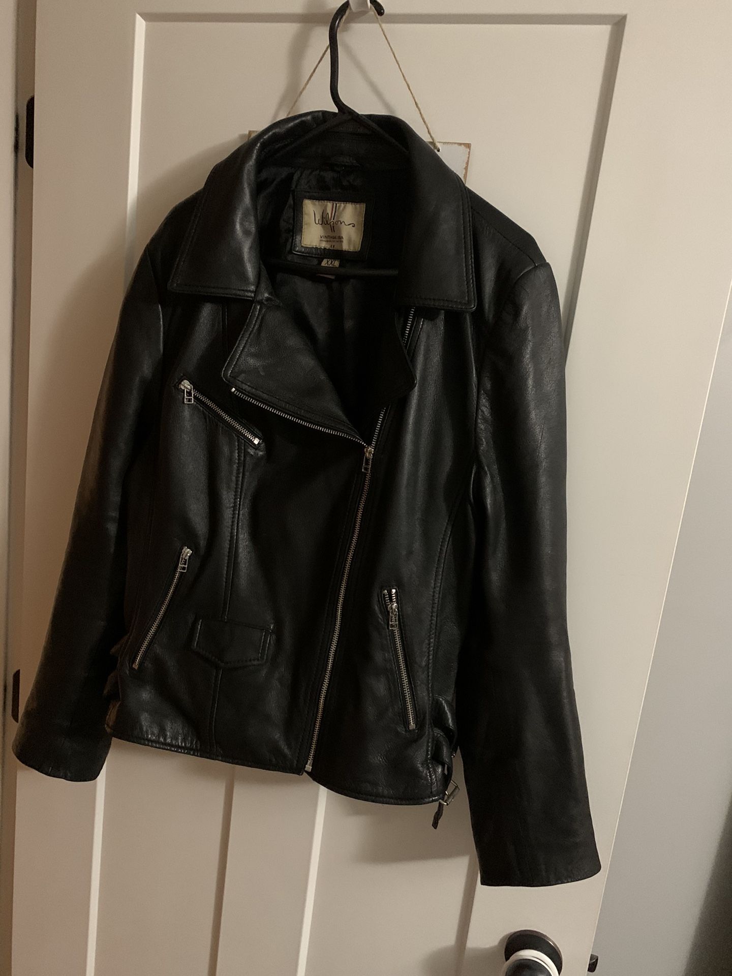 Women’s Short Leather Jacket , Sz. XXL